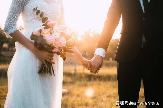 救援沙滩女孩