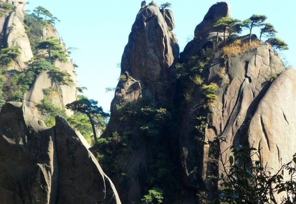 泰坦黎明