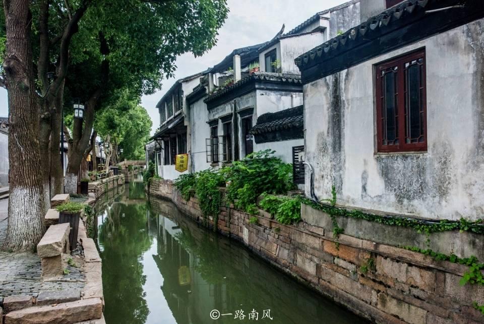 聚焦2024年海南省两会丨沈丹阳参加琼海代表团审议政府工作报告